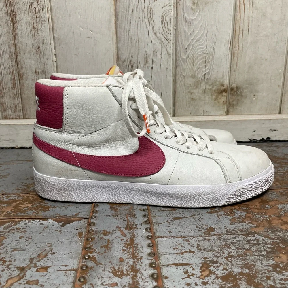 Nike SB Zoom Blazer Mid ISO Orange Label Sweet Beet Sneakers
